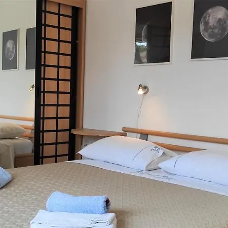 Ljilja Sea View סלאטינה